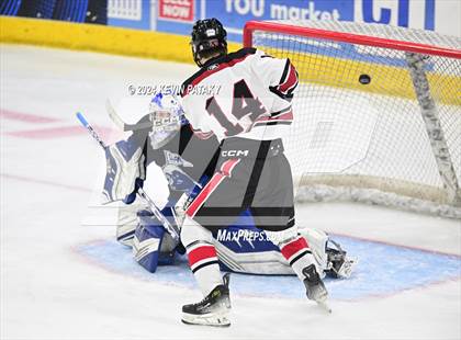 Thumbnail 3 in Darien vs. New Canaan (CIAC DI Semifinal) photogallery.