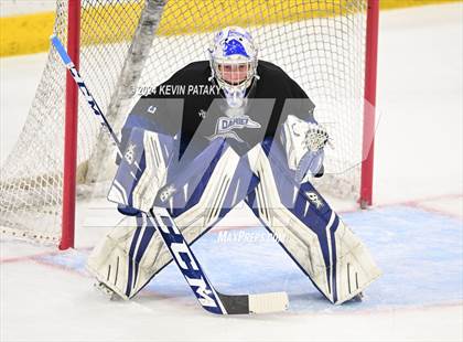 Thumbnail 1 in Darien vs. New Canaan (CIAC DI Semifinal) photogallery.