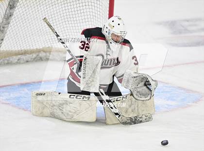 Thumbnail 2 in Darien vs. New Canaan (CIAC DI Semifinal) photogallery.