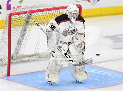 Thumbnail 3 in Darien vs. New Canaan (CIAC DI Semifinal) photogallery.