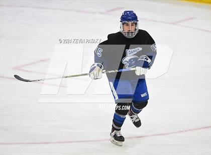 Thumbnail 3 in Darien vs. New Canaan (CIAC DI Semifinal) photogallery.
