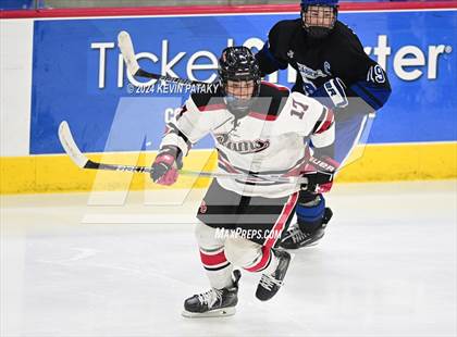 Thumbnail 2 in Darien vs. New Canaan (CIAC DI Semifinal) photogallery.