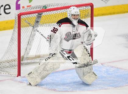 Thumbnail 1 in Darien vs. New Canaan (CIAC DI Semifinal) photogallery.