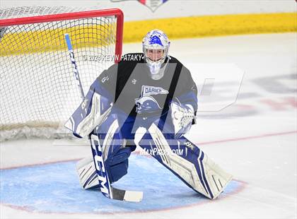 Thumbnail 2 in Darien vs. New Canaan (CIAC DI Semifinal) photogallery.