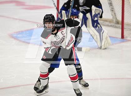 Thumbnail 3 in Darien vs. New Canaan (CIAC DI Semifinal) photogallery.