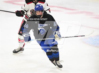 Thumbnail 3 in Darien vs. New Canaan (CIAC DI Semifinal) photogallery.