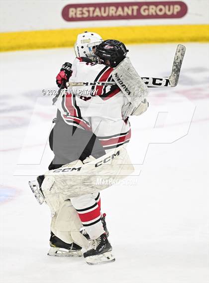 Thumbnail 3 in Darien vs. New Canaan (CIAC DI Semifinal) photogallery.