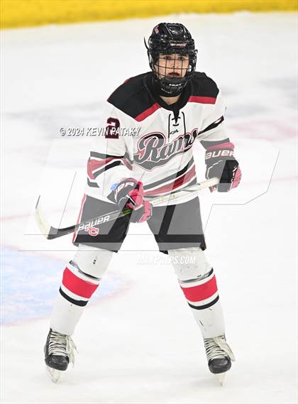 Thumbnail 1 in Darien vs. New Canaan (CIAC DI Semifinal) photogallery.