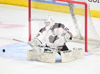 Thumbnail 3 in Darien vs. New Canaan (CIAC DI Semifinal) photogallery.
