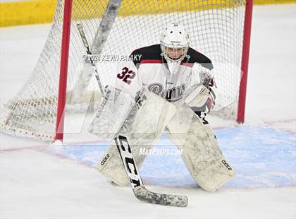 Thumbnail 1 in Darien vs. New Canaan (CIAC DI Semifinal) photogallery.