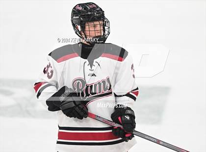 Thumbnail 1 in Darien vs. New Canaan (CIAC DI Semifinal) photogallery.