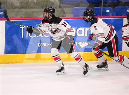 Thumbnail 2 in Darien vs. New Canaan (CIAC DI Semifinal) photogallery.