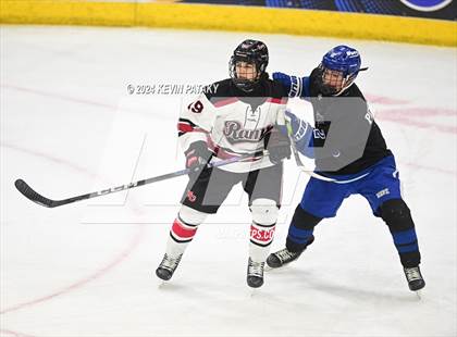 Thumbnail 3 in Darien vs. New Canaan (CIAC DI Semifinal) photogallery.