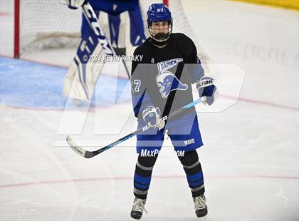 Thumbnail 3 in Darien vs. New Canaan (CIAC DI Semifinal) photogallery.