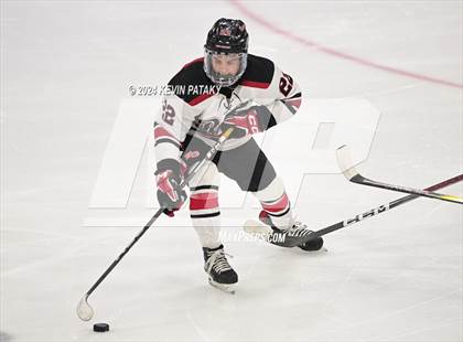 Thumbnail 3 in Darien vs. New Canaan (CIAC DI Semifinal) photogallery.