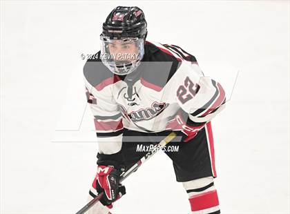 Thumbnail 3 in Darien vs. New Canaan (CIAC DI Semifinal) photogallery.