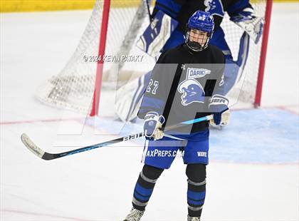 Thumbnail 2 in Darien vs. New Canaan (CIAC DI Semifinal) photogallery.
