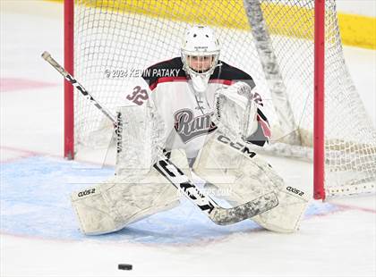 Thumbnail 2 in Darien vs. New Canaan (CIAC DI Semifinal) photogallery.