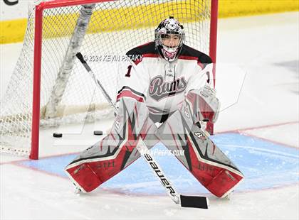 Thumbnail 2 in Darien vs. New Canaan (CIAC DI Semifinal) photogallery.