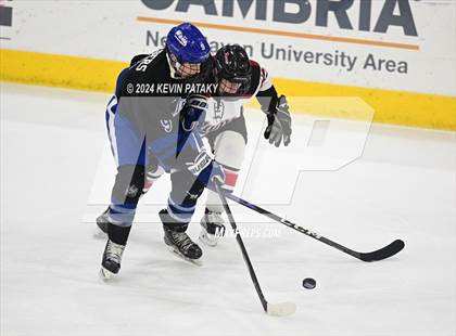 Thumbnail 3 in Darien vs. New Canaan (CIAC DI Semifinal) photogallery.