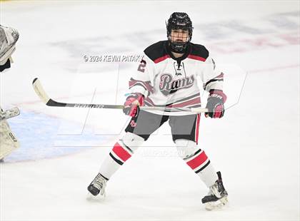 Thumbnail 2 in Darien vs. New Canaan (CIAC DI Semifinal) photogallery.