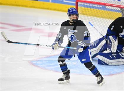 Thumbnail 3 in Darien vs. New Canaan (CIAC DI Semifinal) photogallery.