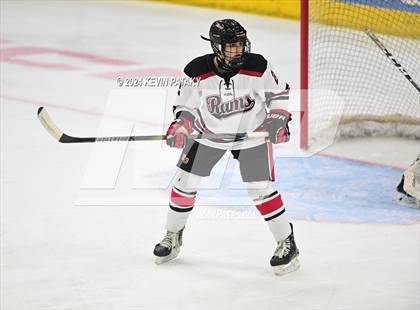 Thumbnail 2 in Darien vs. New Canaan (CIAC DI Semifinal) photogallery.