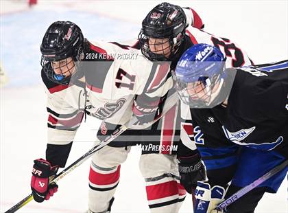 Thumbnail 1 in Darien vs. New Canaan (CIAC DI Semifinal) photogallery.