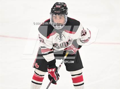 Thumbnail 2 in Darien vs. New Canaan (CIAC DI Semifinal) photogallery.