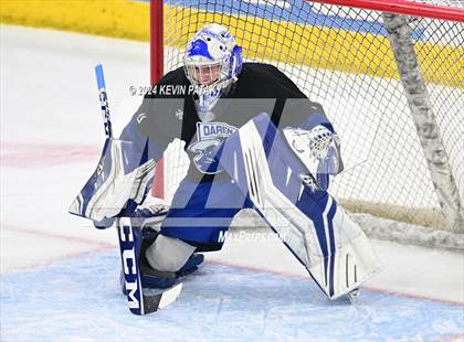 Thumbnail 3 in Darien vs. New Canaan (CIAC DI Semifinal) photogallery.