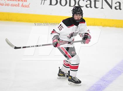 Thumbnail 2 in Darien vs. New Canaan (CIAC DI Semifinal) photogallery.