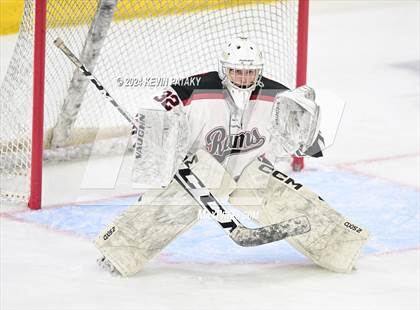 Thumbnail 1 in Darien vs. New Canaan (CIAC DI Semifinal) photogallery.