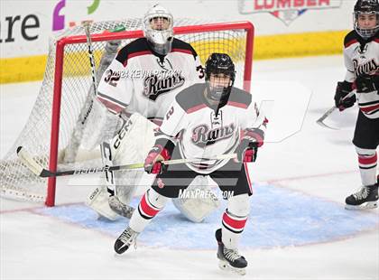 Thumbnail 3 in Darien vs. New Canaan (CIAC DI Semifinal) photogallery.