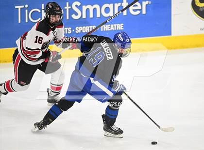 Thumbnail 3 in Darien vs. New Canaan (CIAC DI Semifinal) photogallery.