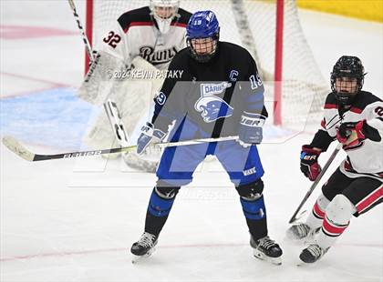 Thumbnail 3 in Darien vs. New Canaan (CIAC DI Semifinal) photogallery.
