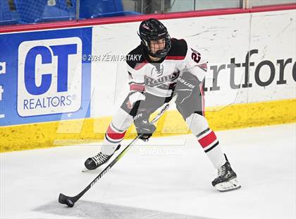 Thumbnail 2 in Darien vs. New Canaan (CIAC DI Semifinal) photogallery.