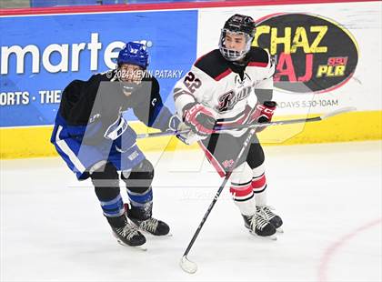 Thumbnail 3 in Darien vs. New Canaan (CIAC DI Semifinal) photogallery.