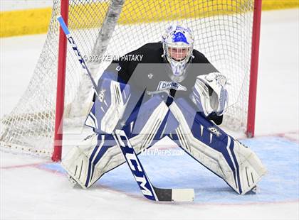 Thumbnail 2 in Darien vs. New Canaan (CIAC DI Semifinal) photogallery.