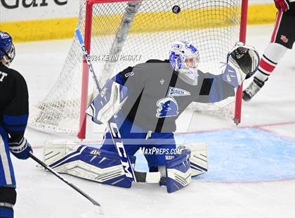Thumbnail 1 in Darien vs. New Canaan (CIAC DI Semifinal) photogallery.