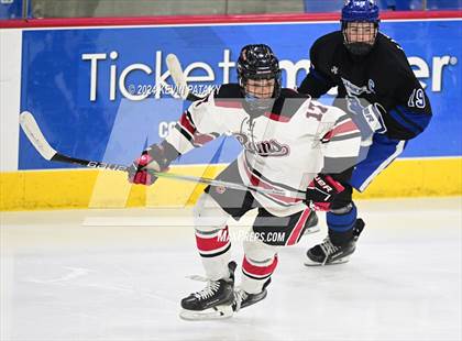 Thumbnail 3 in Darien vs. New Canaan (CIAC DI Semifinal) photogallery.