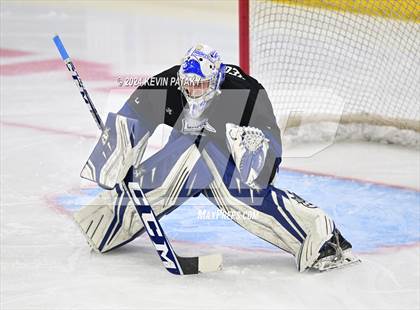 Thumbnail 3 in Darien vs. New Canaan (CIAC DI Semifinal) photogallery.