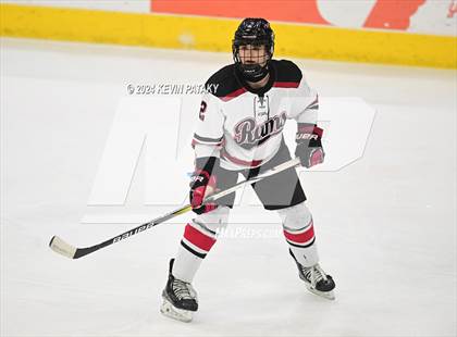 Thumbnail 2 in Darien vs. New Canaan (CIAC DI Semifinal) photogallery.