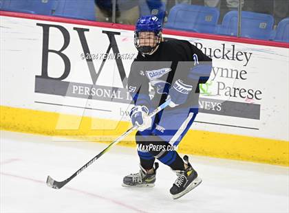 Thumbnail 3 in Darien vs. New Canaan (CIAC DI Semifinal) photogallery.