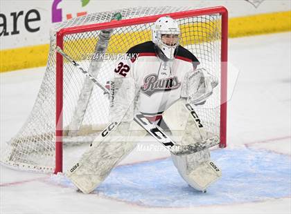 Thumbnail 2 in Darien vs. New Canaan (CIAC DI Semifinal) photogallery.
