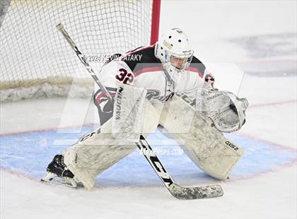 Thumbnail 3 in Darien vs. New Canaan (CIAC DI Semifinal) photogallery.