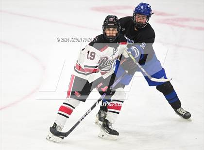 Thumbnail 1 in Darien vs. New Canaan (CIAC DI Semifinal) photogallery.