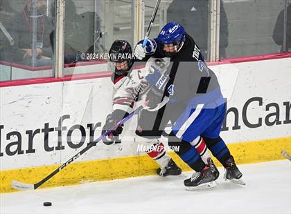 Thumbnail 3 in Darien vs. New Canaan (CIAC DI Semifinal) photogallery.
