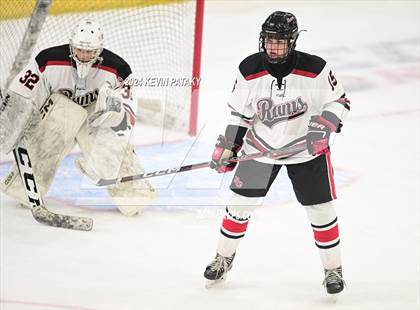 Thumbnail 2 in Darien vs. New Canaan (CIAC DI Semifinal) photogallery.