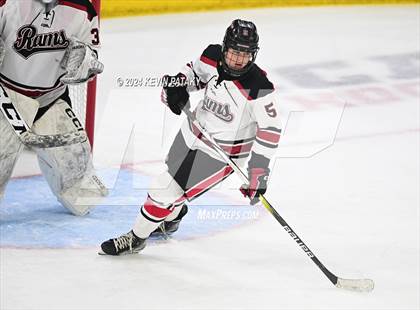 Thumbnail 3 in Darien vs. New Canaan (CIAC DI Semifinal) photogallery.