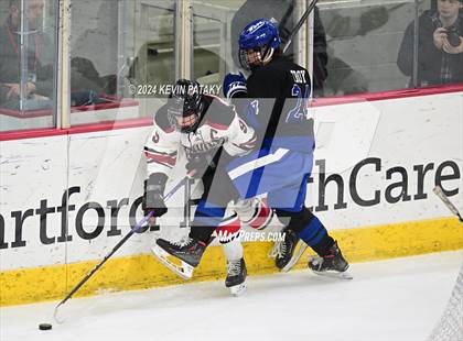 Thumbnail 3 in Darien vs. New Canaan (CIAC DI Semifinal) photogallery.